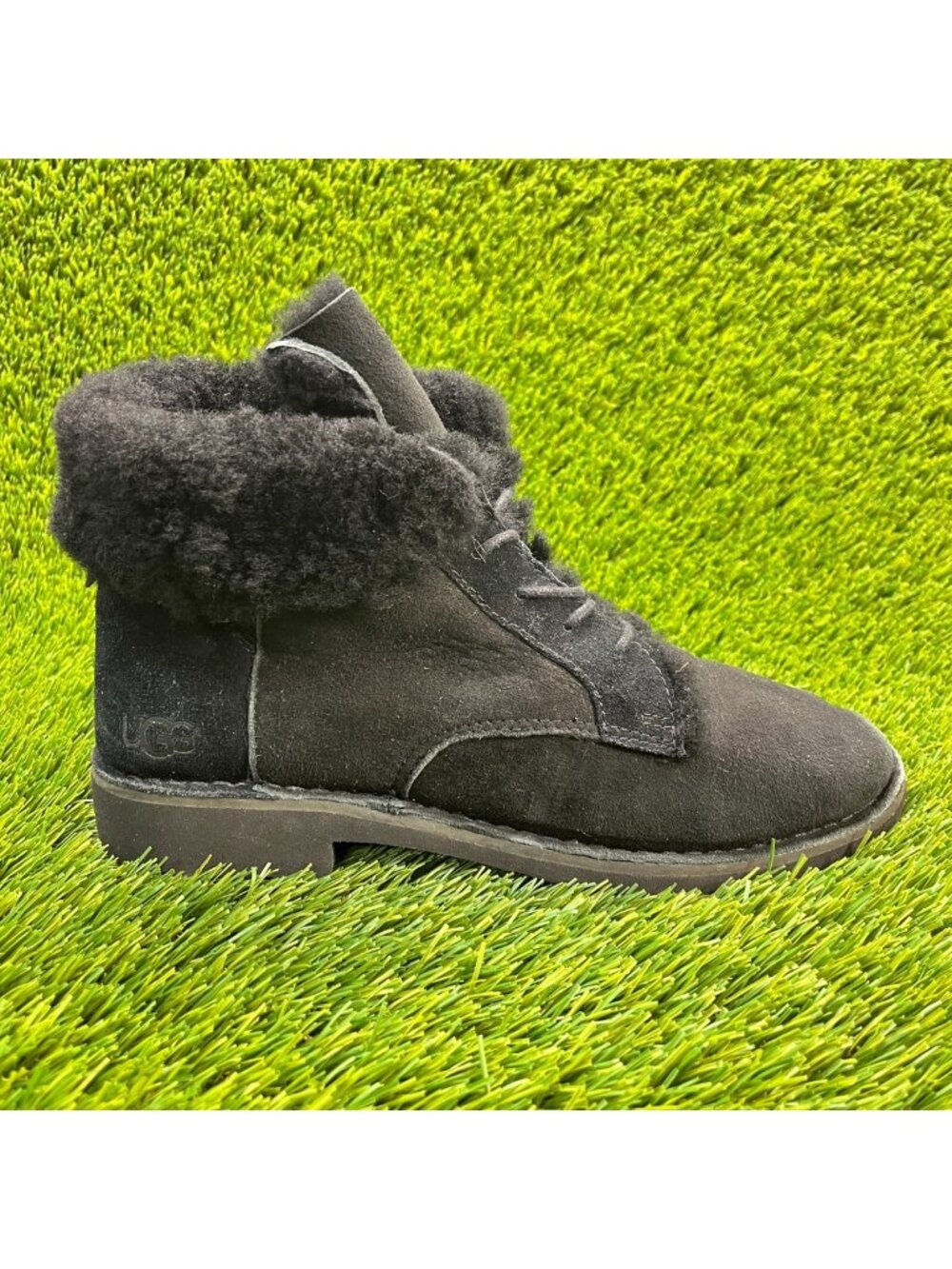 UGG Quincy Womens Size 9.5 Black Casual Classic Suede Lace Up Boots Shoes